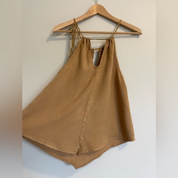 Women halter top in mustard brown color size XS. - Picture 4 of 6